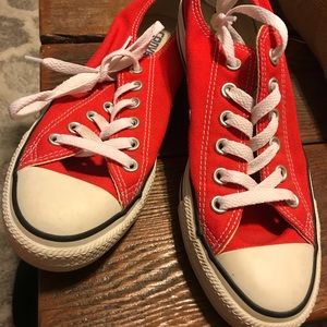 Red converse